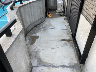 ベランダ　洗浄完了